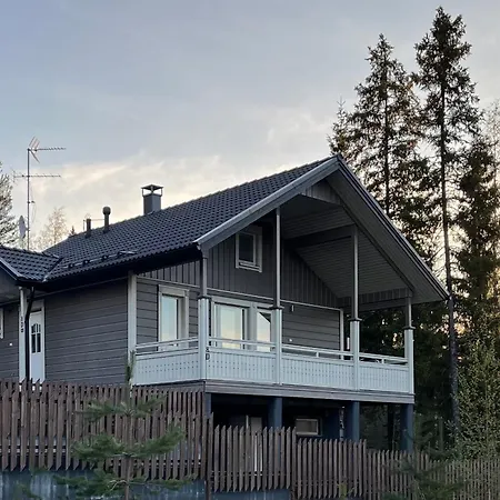 Iris 4, Himos Villa