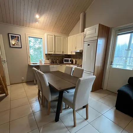 Villa Iris 4, Himos