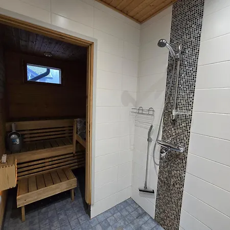 Iris 4, Himos Villa Jämsä